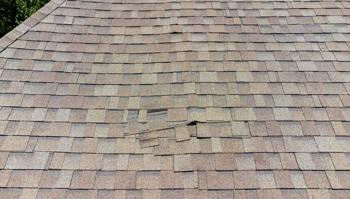 How to Spot Early Signs of Roof Damage Before Spring Storms Arrive