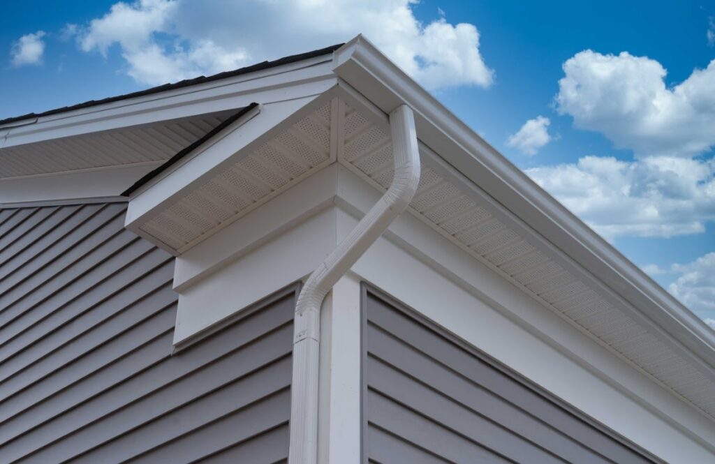 seamless gutters in South Texas